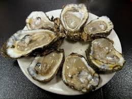 An outbreak of norovirus linked to raw oysters from British Columbia