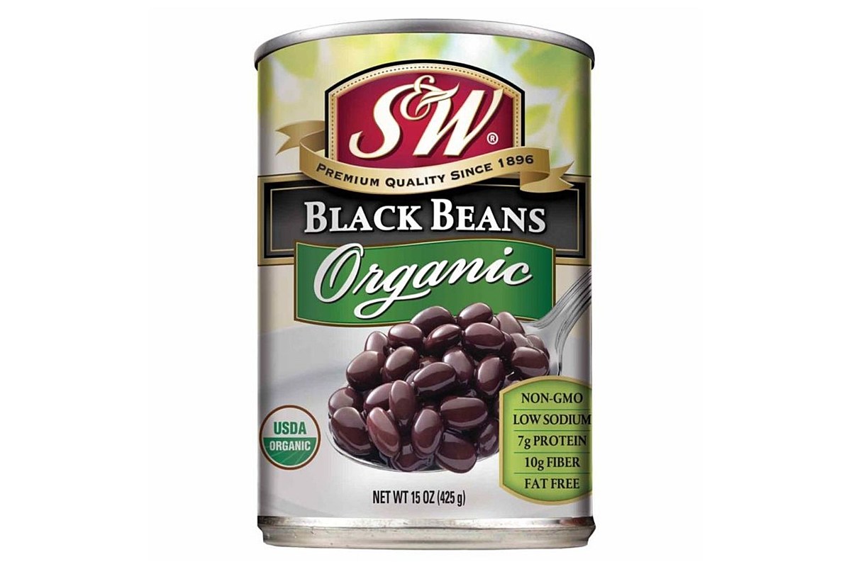 Faribault Foods extended the recall of Black Beans due to compromised hermetic seal